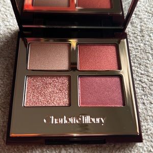 NEW Charlotte Tilbury Walk of No Shame Luxury Palette